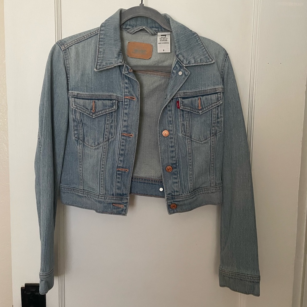 Levis cropped jean jacket